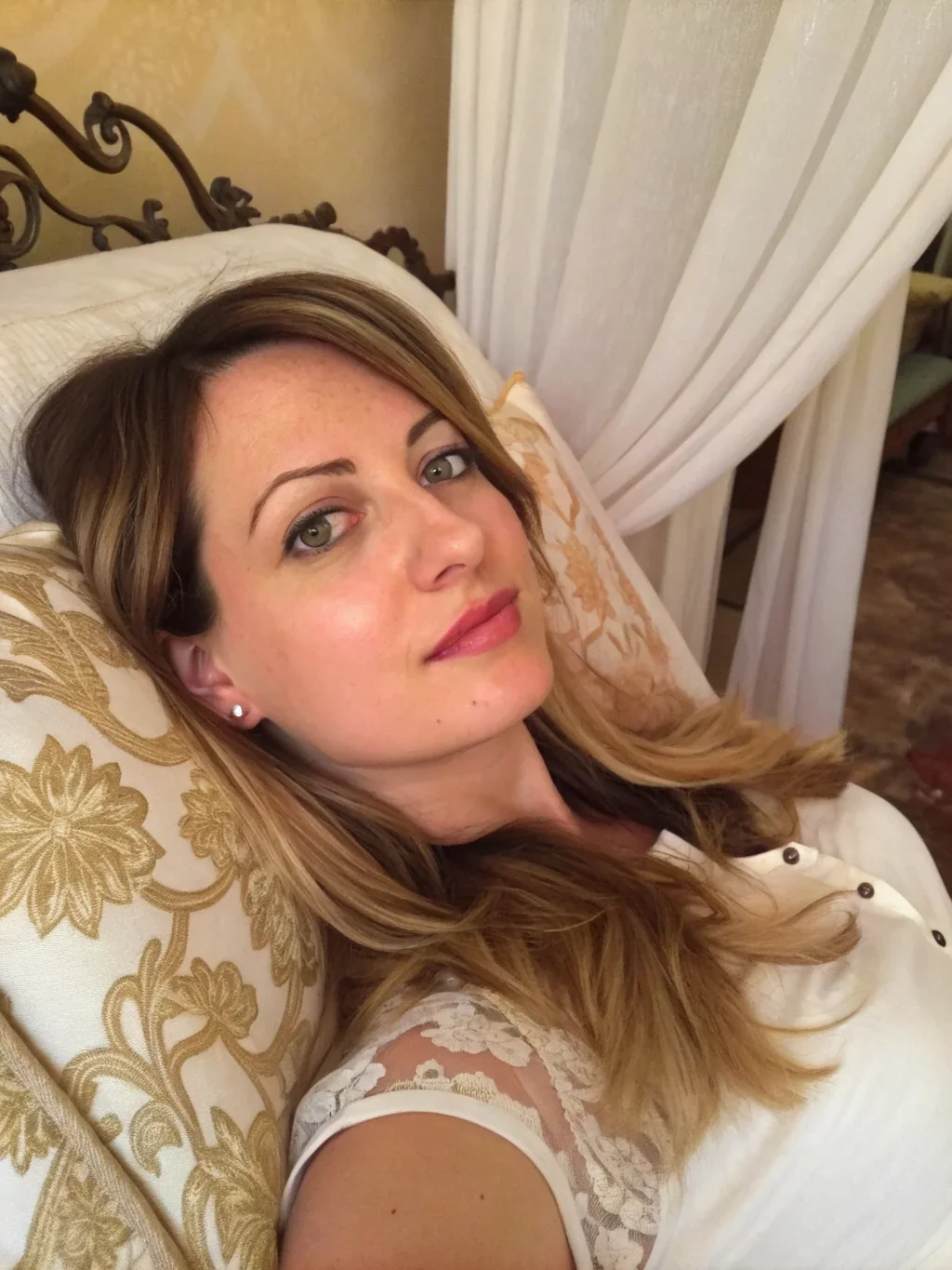 Apolline